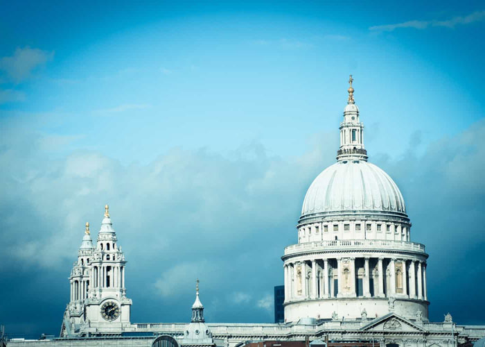 Церковь Англии инвестирует в медицинский каннабис Церковь Англии инвестирует в медицинский каннабис